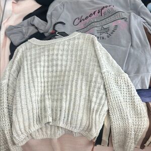 Rue21 Cream Chunky Knit Crew Neck Sweater